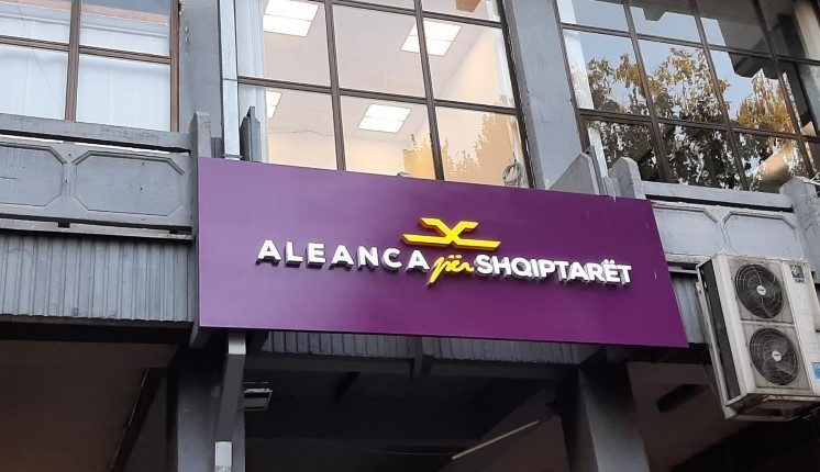 ASH reagon kundër opozitës për anëtarin e KSHZ-së 1 ash reagon kunder opozites per anetarin e kshz se 655b865f6b73a