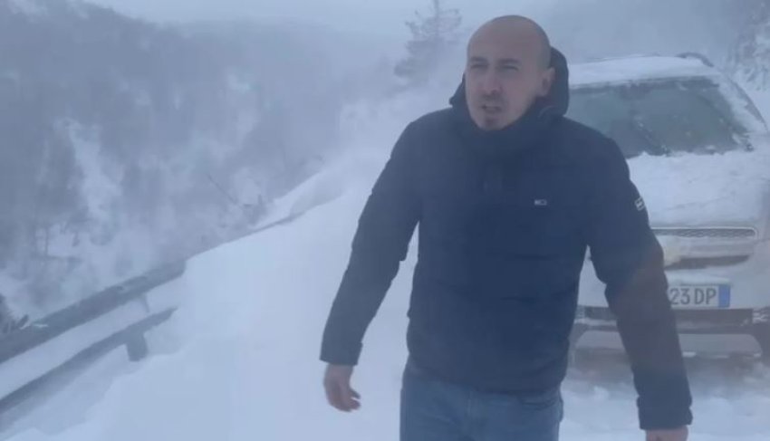 fushe arrezi shpalli gjendjen e jashtezakonshme nenkryebashkiaku situata alarmante radhe me mjete te bllokuara per disa km 65abf9480553a