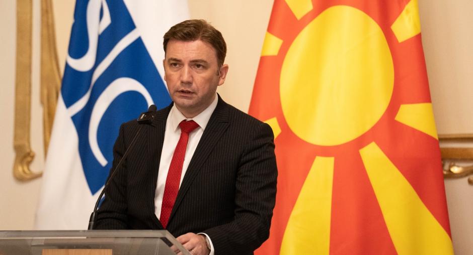 osmani me edi ramen dhe albin kurtin kemi marredhenie korrekte dhe institucionale 65e1ef5341d4a