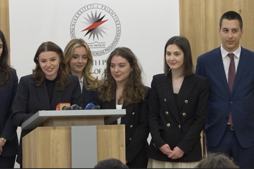 organizohet pritje per studentet qe zune vendin e trete ne bote ne garen e drejtesise 660c21f130ac9