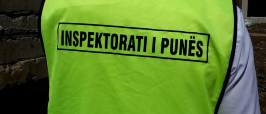 inspektorati i punes ne aksion punetoret e ndertimtarise dhe grate shtatzena u gjeten duke punuar perkunder vendimit te msh se 6692820720e1a