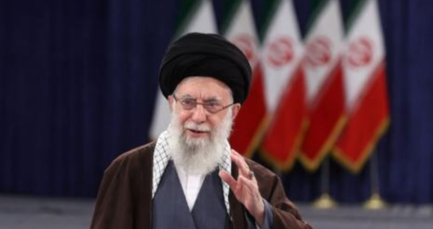 sulmoni izraelin thirrja e liderit suprem te iranit ne funeralin e liderit te hamasit 66ab6f27e2a40