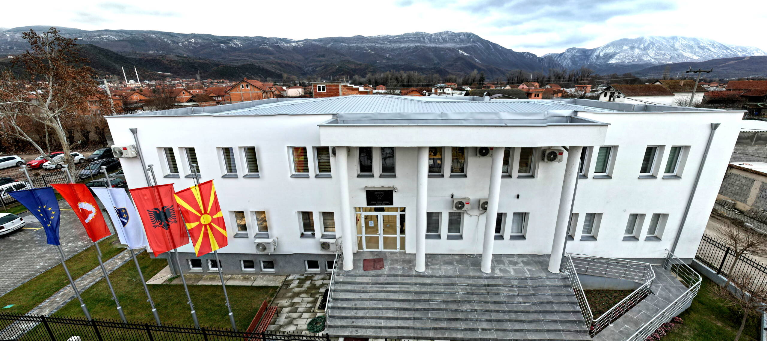 mbeshtetja per komunat komuna e sarajit mjaft me deklarata boshe jepni pelqimin qe e mbani ne sirtar 6713a32b59064