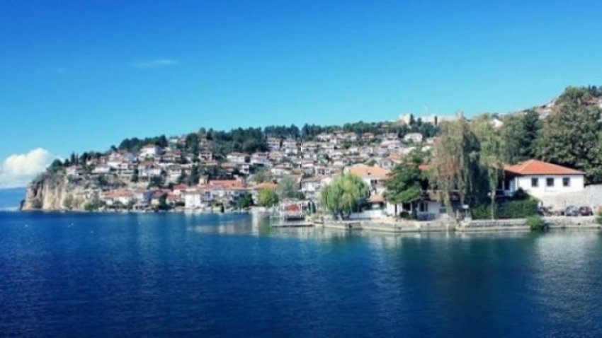 ohri i gatshem per turizem gjate gjithe vitit pret deri ne 35 mije turiste ne vit me fluturime carter 67155ca108f20