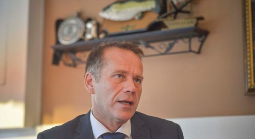 100 eurot per femijet e pensionistet ne prag te zgjedhjeve logjike mashtruese thote arifi 6767fa9be2c42