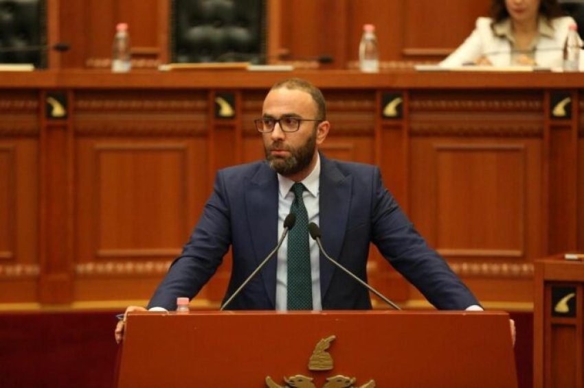 bardhi akuza qeverise nuk ju intereson varferia e pensionisteve por luksi juaj personal 674eeeb565610