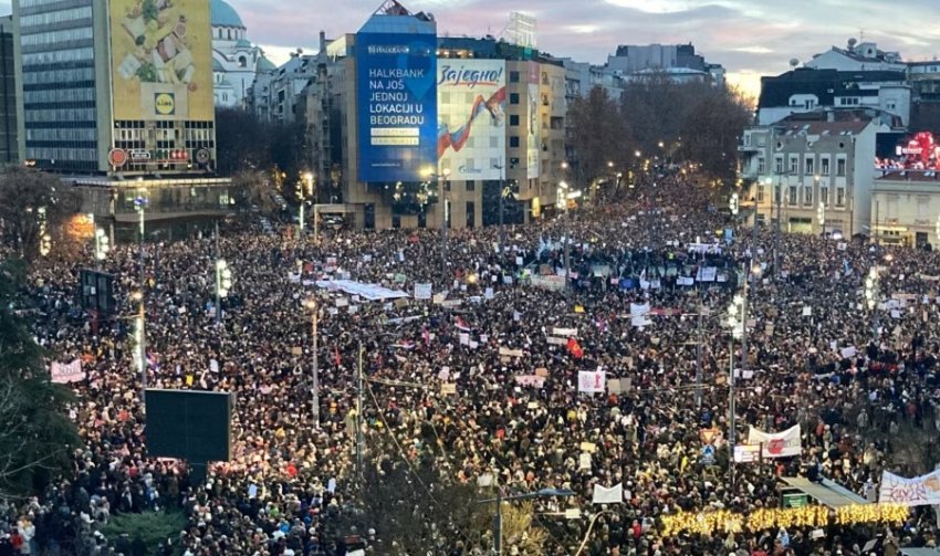 po vjen fundi i vuciqit eksperti austriak me deklarate te forte pas protestave masive ne beograd permend edhe kosoven 676a9d74778ff