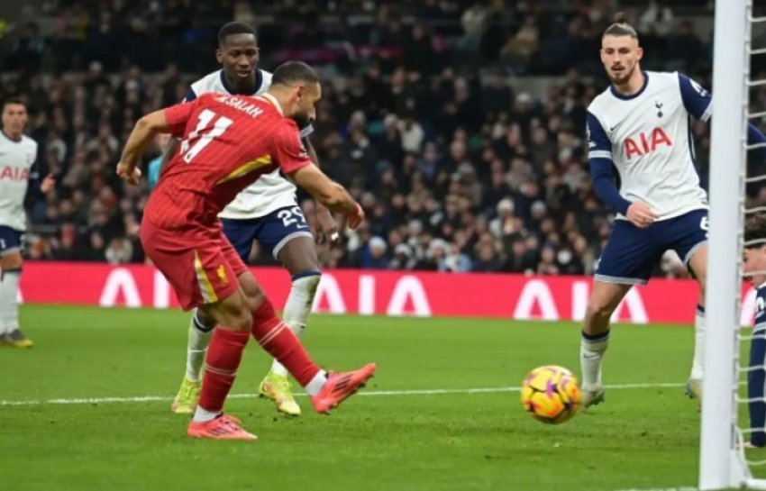 salah i lumtur qe futet ne historine e liverpoolit 676933977b8dc