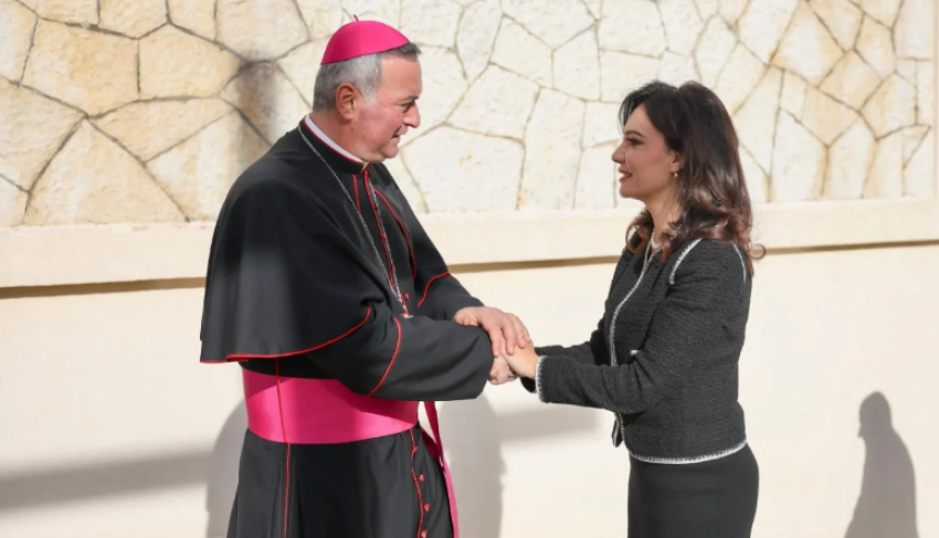 spiropali uron krishtlindjet nga toleranca fetare duhet te mesojme te gjithe sidomos ne politikanet 676c01b26dca1
