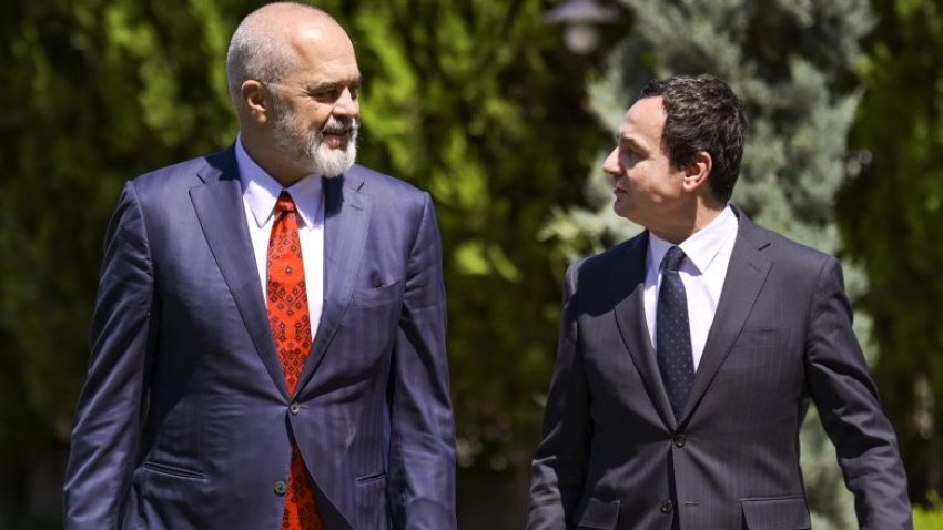 edi rama i shkruan albin kurtit 67b5a6e69108b