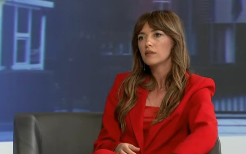 a paguhet si deputete apo si ministre ja se si pergjigjet albulena