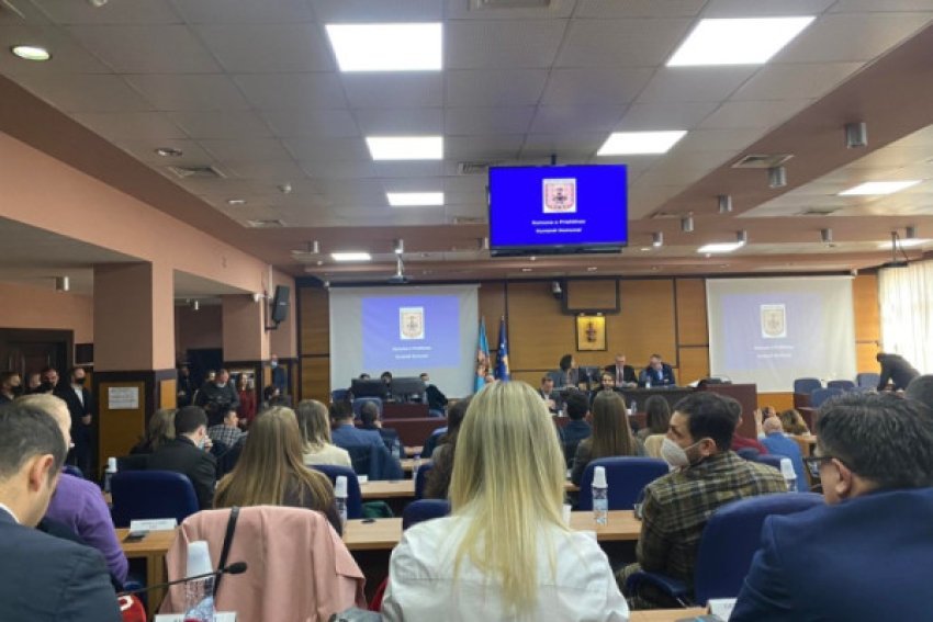 asambleistet e lvv se ne prishtine bojkotojne seancen per planin zhvillimor komunal 6809f2cd10ec3