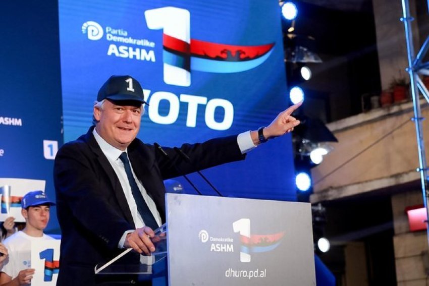 eurodeputeti spanjoll ne mitingun e pd kam ardhur per ti thene lamtumire edi rames 680bf7a31691b