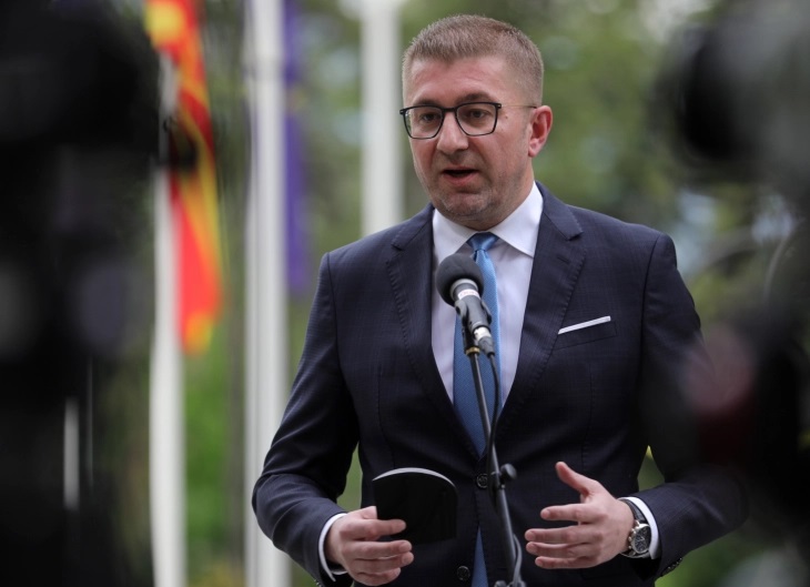 kryeministri mickoski per vizite ne emiratet e bashkuara arabe 67fcc8ee7e92e