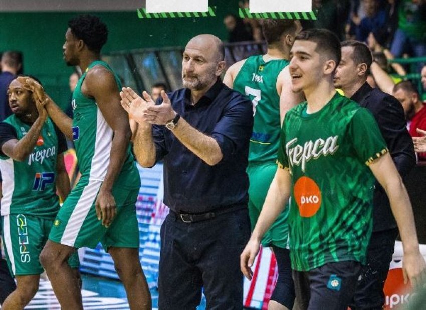 mitrovicasit fitojne ne shtepi perballe bores 67f1a6ec610bb