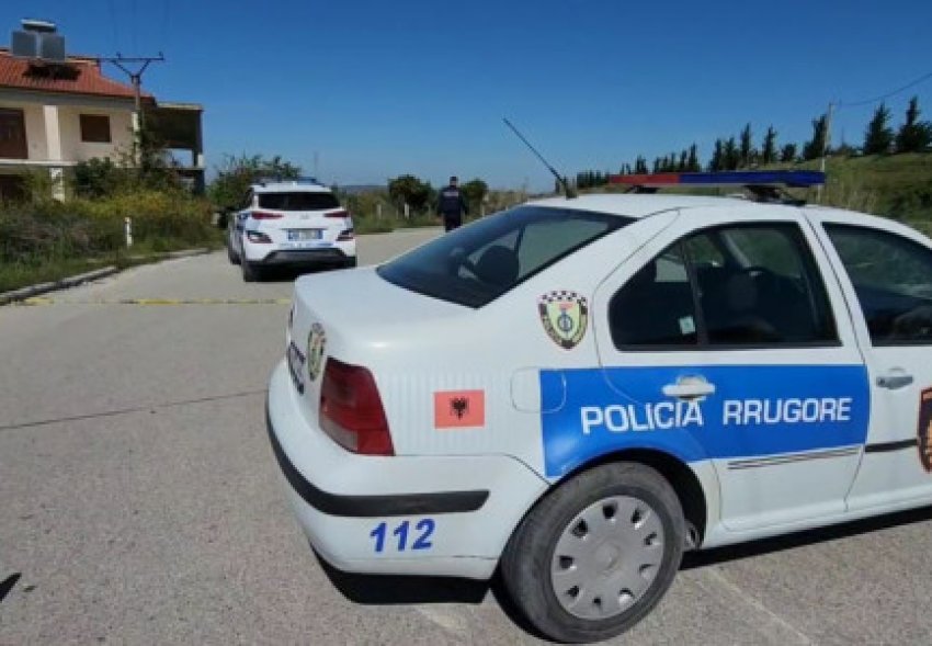 parandalohet ngjarja kriminale ne familje arrestohet 48 vjecari donte te vriste me hanxhar bashkeshorten dhe djalin 680a35b183c44