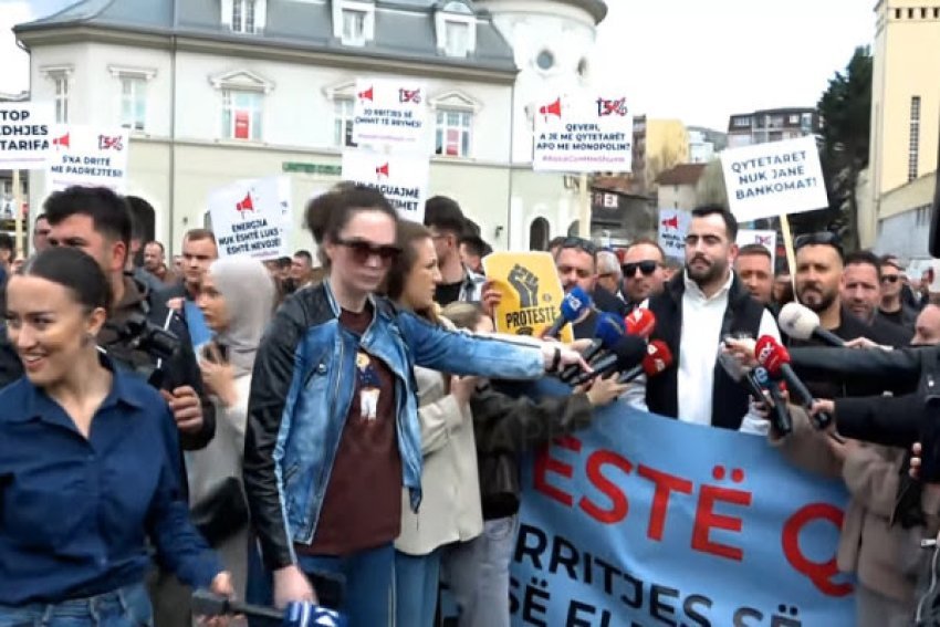 qytetaret protestojne serish kunder shtrenjtimit te energjise elektrike 67f13299a55ea
