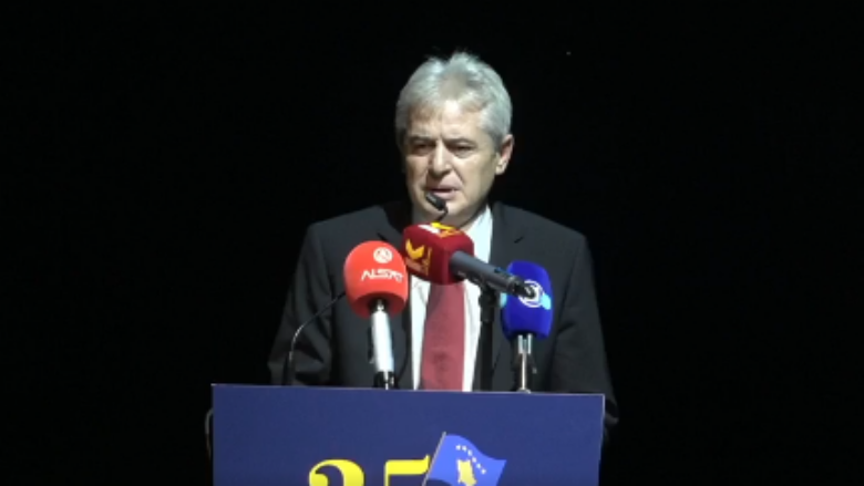 ahmeti zgjedhjet ne shqiperi deshmi se tirana zyrtare eshte ofruar me standardet evropiane 6822076235060