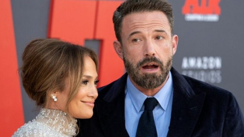 ben affleck flet per here te pare pas ndarjes nga jennifer lopez i dua ende grate latine 681fb49dcf378