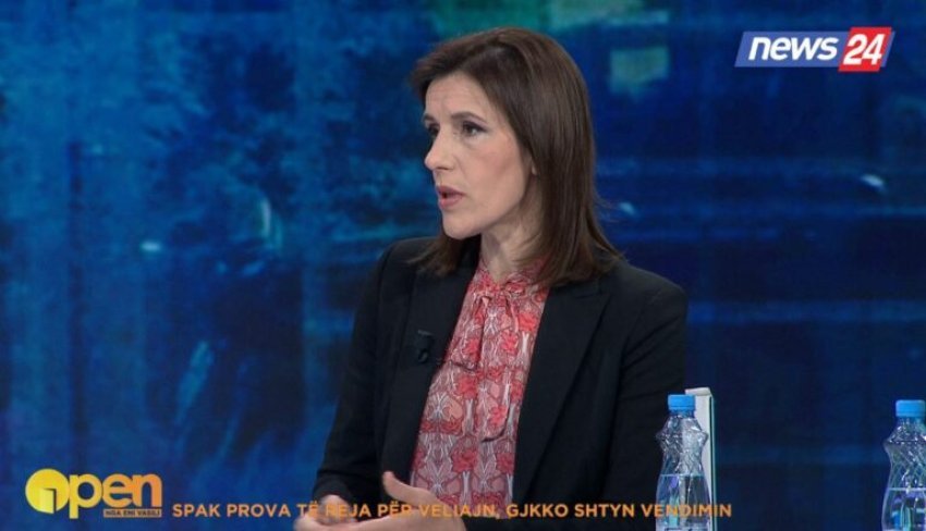 emigrantet mbajne nga 10 vota neper duar deshtim total lala po dergohen video te votes se diaspores per shefat 6814514f8dea8