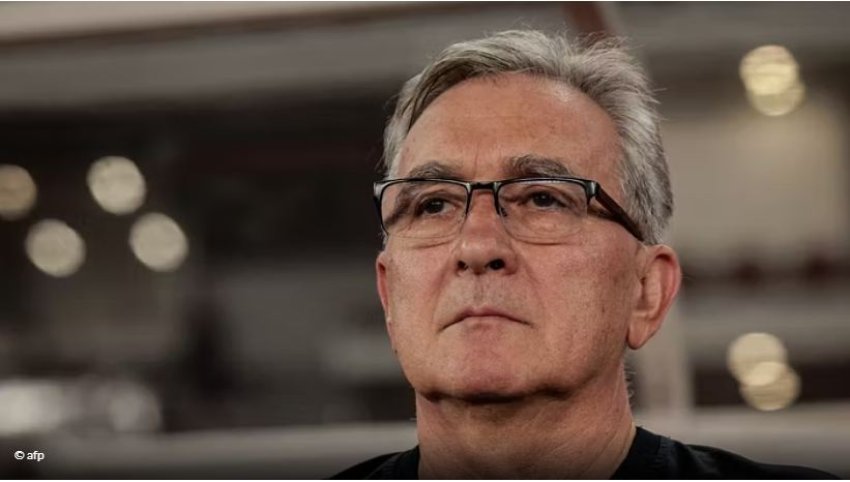 Kina shkarkon trajnerin 1 kina shkarkon trajnerin 685f0f7e9d98a