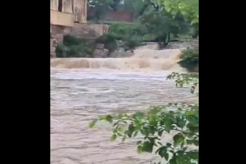 10 te vdekur nga permbytjet ne pakistan 68828d2889c9b