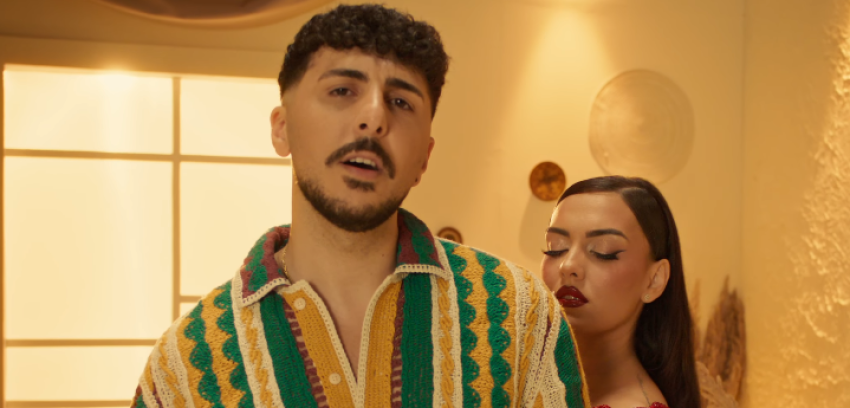 anxhelo koci publikon kengen e re ma belle me livia brungen ne klip 687808f356703