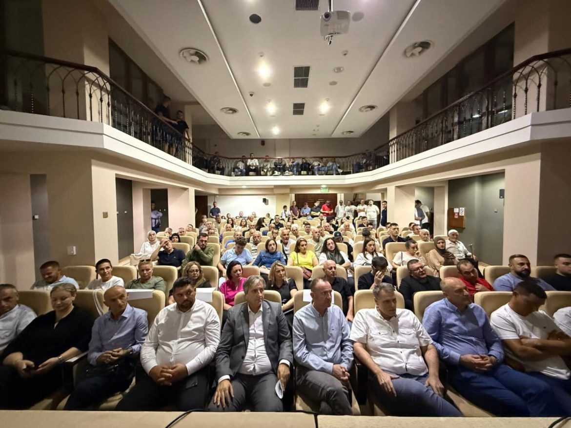 ash zgjodhi shefat e shtabeve ne cair dhe butel 68798e0fc65bf