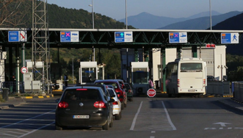 bie sistemi i policise pezullohet perkohesisht hyrja e automjeteve ne maqedonine e veriut 687281b960954
