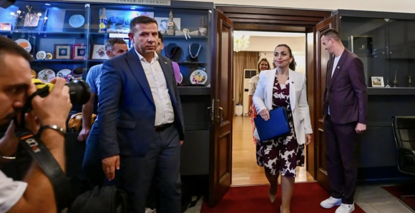 cfare pas kerkeses se presidentes ne kushtetuese 6880adca45321