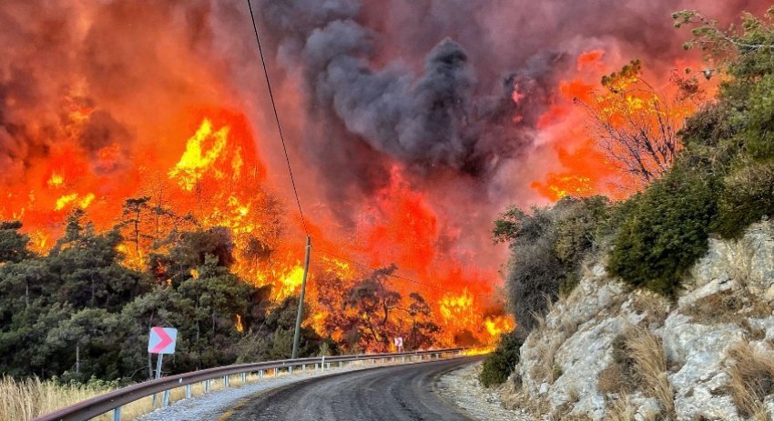 europa mes zjarreve dhe permbytjeve rumani tre viktima dhe dhjetera te zhdukur 688897f30c296