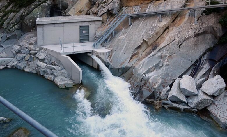 faktor profesori i bdi se fiton qindra mijera euro nga hidrocentrali pa licence 68809ee3191d3