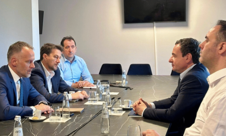 fetai e qoku vizitojne levizjen vetevendosje me kurti dhe konjufcen flasin per zgjedhjet lokale 68820c91af0cd