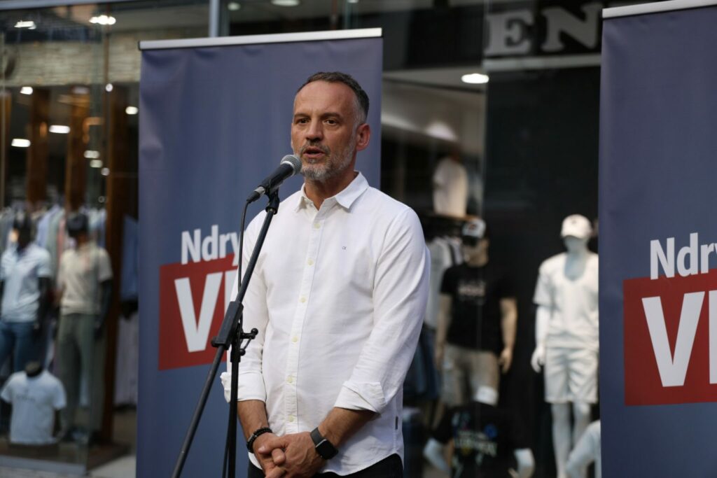 fetai kryeministri i pare shqiptar nuk pati asnje vizite ne kosove pasi bdi i beri sherr kosoves 686d7f01478a1