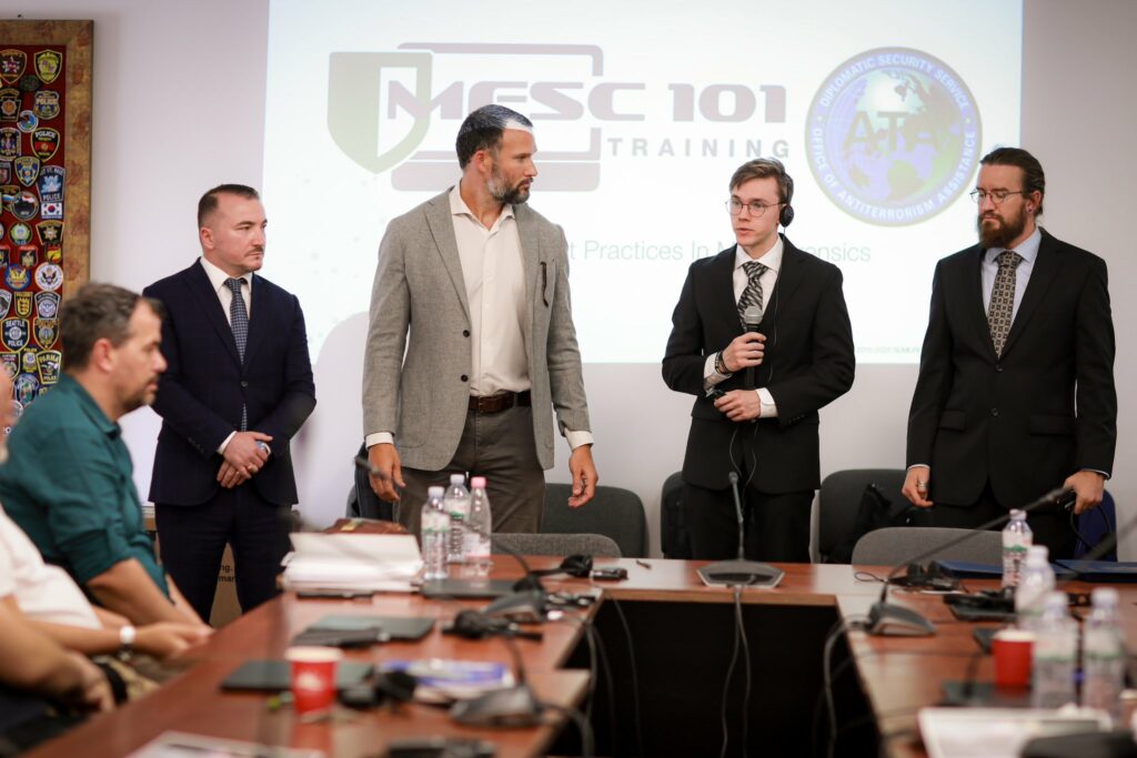 hetimet kibernetike specialistet e spak dhe policise trajnohen nga zyrtare te dash 6883c73413417