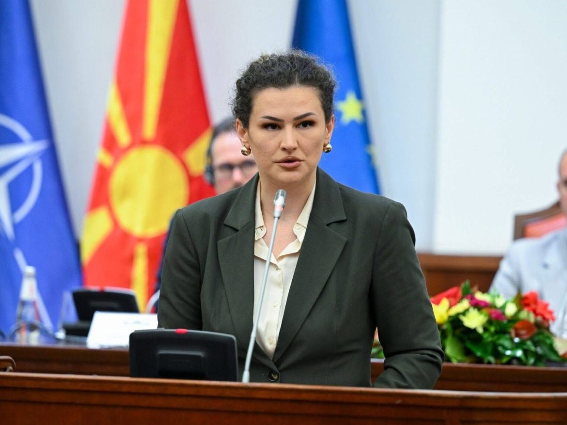 kaltrina beqiri pas 20 vitesh e harruat tetoven qytetaret nuk mashtrohen me 68756f352f839