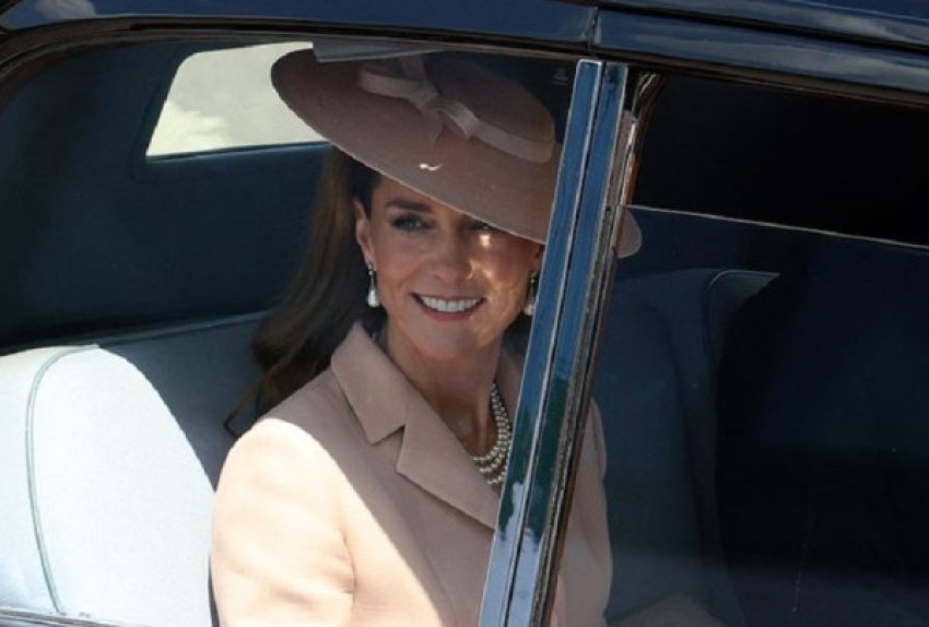 kate middleton thyen rregullin me nje zgjedhje mode qe nuk pritej dhe pas saj fshihet nje mesazh i fuqishem 686d44e07bbea