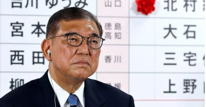 kryeministri i japonise zotohet te mos dorehiqet pas humbjes ne zgjedhje 687defe3101d1