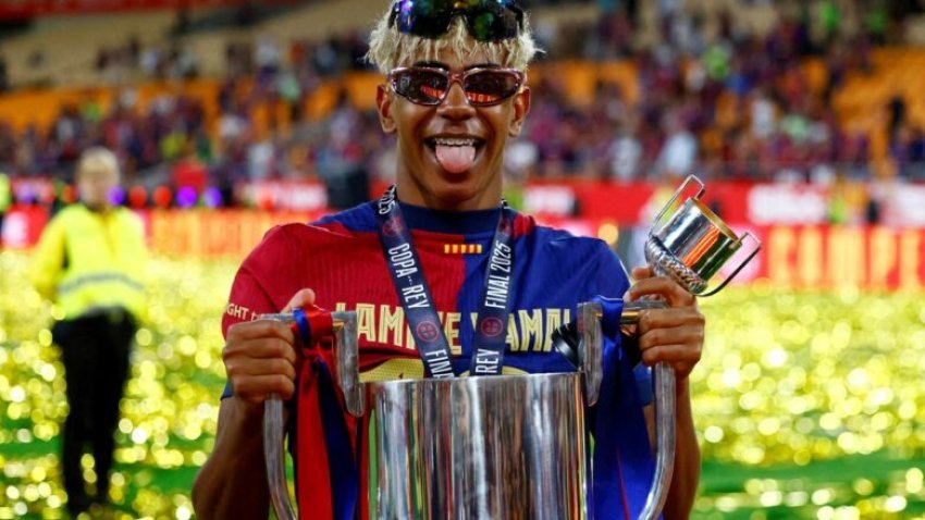 lamine yamal pritet te behet njeri nga kapitenet e barcelones 6883a53822e1a