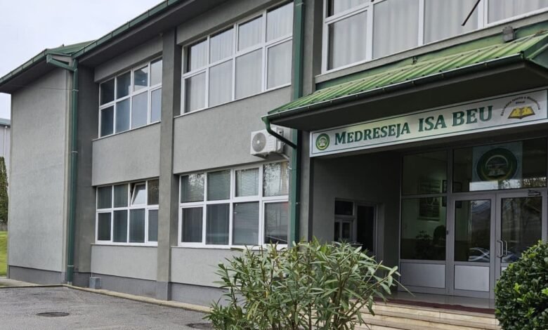 Miratimi i ligjit për shkollat fetare, Medreseja “Isa Beu”: Kjo është ditë historike 2 miratimi i ligjit per shkollat fetare medreseja isa beu kjo eshte dite historike 6889148ceac53