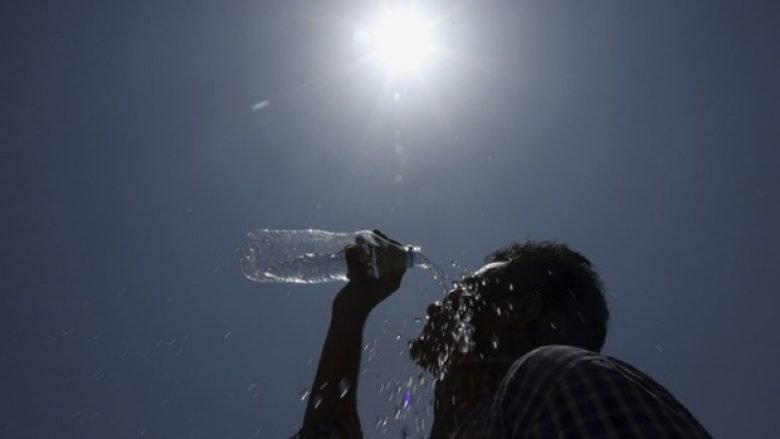 moti per ditet ne vijim ne maqedonine e veriut 6876673a0f071