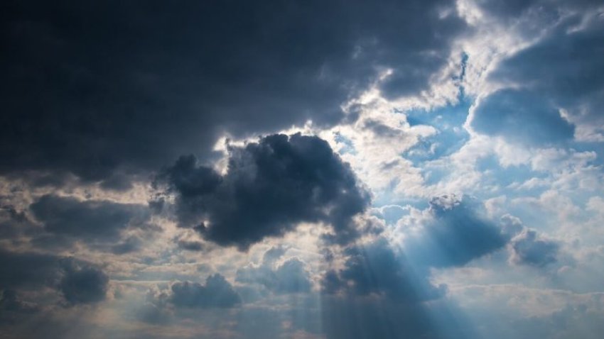 moti per sot reshje shiu e renie drastike e temperaturave ne gjithe vendin 686e08a258f3c