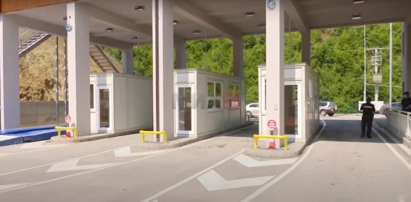 ne tabanoc pritet deri ne 30 minuta rruga deri ne vk pellince eshte e mbyllur deri ne oren 16 687f365e628db