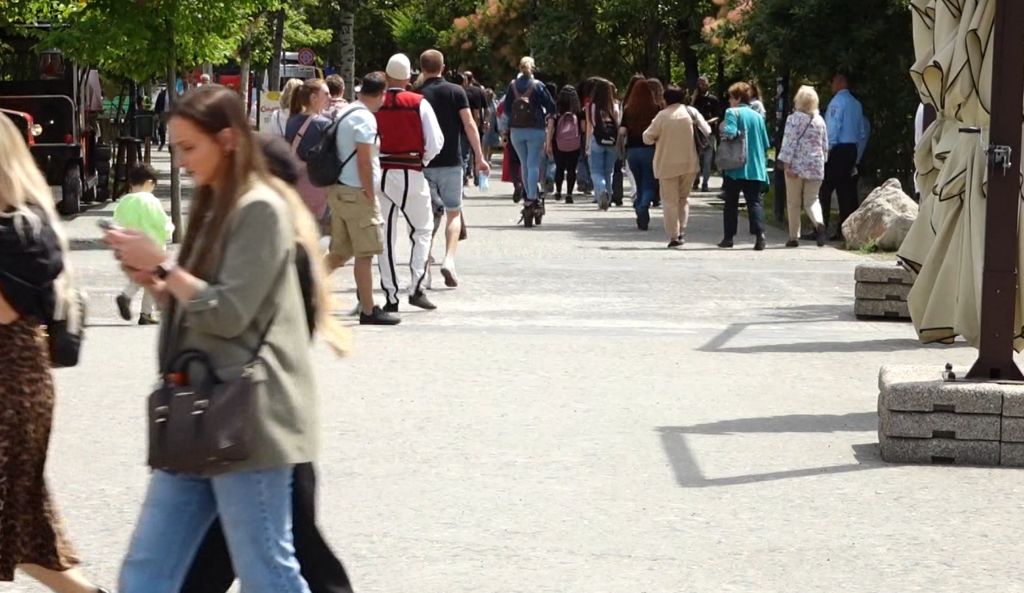 ngrihet agjencia per mbrojtjen e konsumatorit 6888f12705760