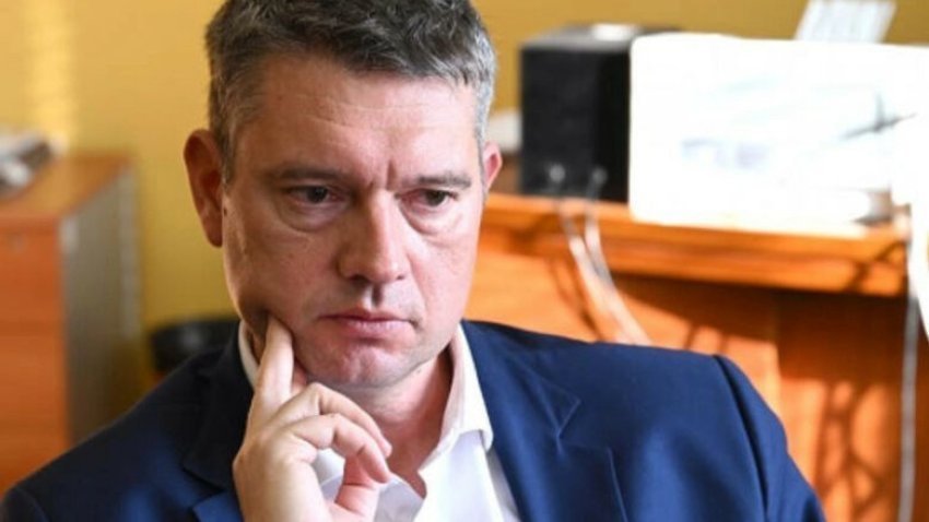 perfundon seanca per popoviqin ende nuk dihet nese deportohet apo i vazhdohet paraburgimi 687d29d7a6b0a