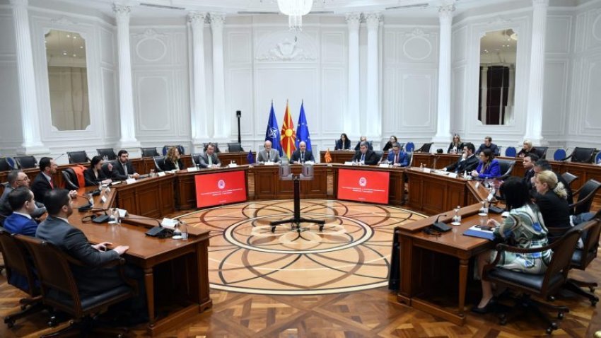 qeveria miraton ligjin qe njeh diplomat e medresese si te barabarta me ato te gjimnazeve 687699d831e60