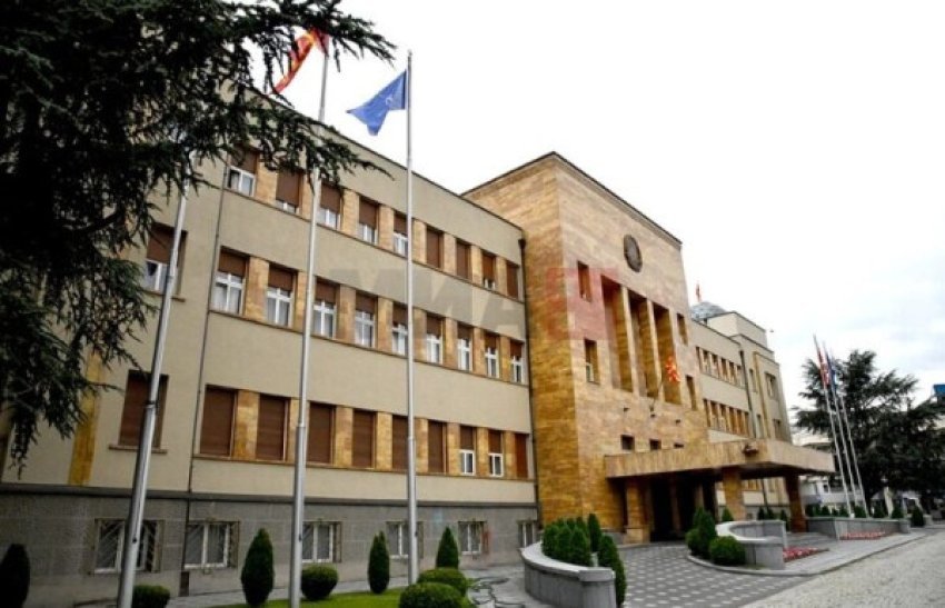 rikthehet ideja qe kuvendi i maqedonise se veriut te kete policine ose sigurimin e vecante 686bd59ebe355