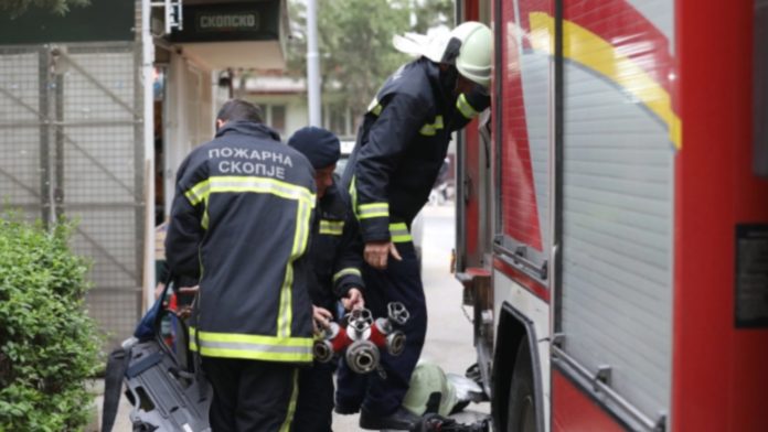 rreth 500 persona jane paraqitur per perfshirje ne ekipet zjarrfikese ne rmv 68814cd3704e2