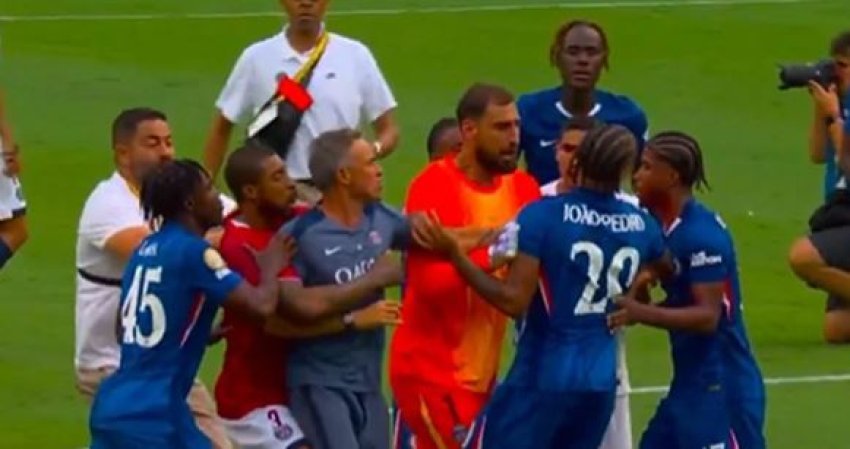 skandal ne finale trajneri godet lojtarin fundi me tensione chelsea psg 687427abd8a82