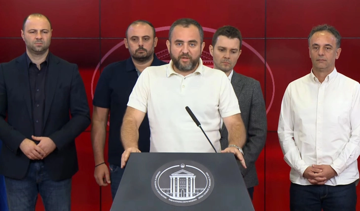 toshkovski dite shume e veshtire ne perballje me zjarret per disa kemi dyshime te bazuara se jane shkaktuar nga faktori njeri 686ed7b03777c